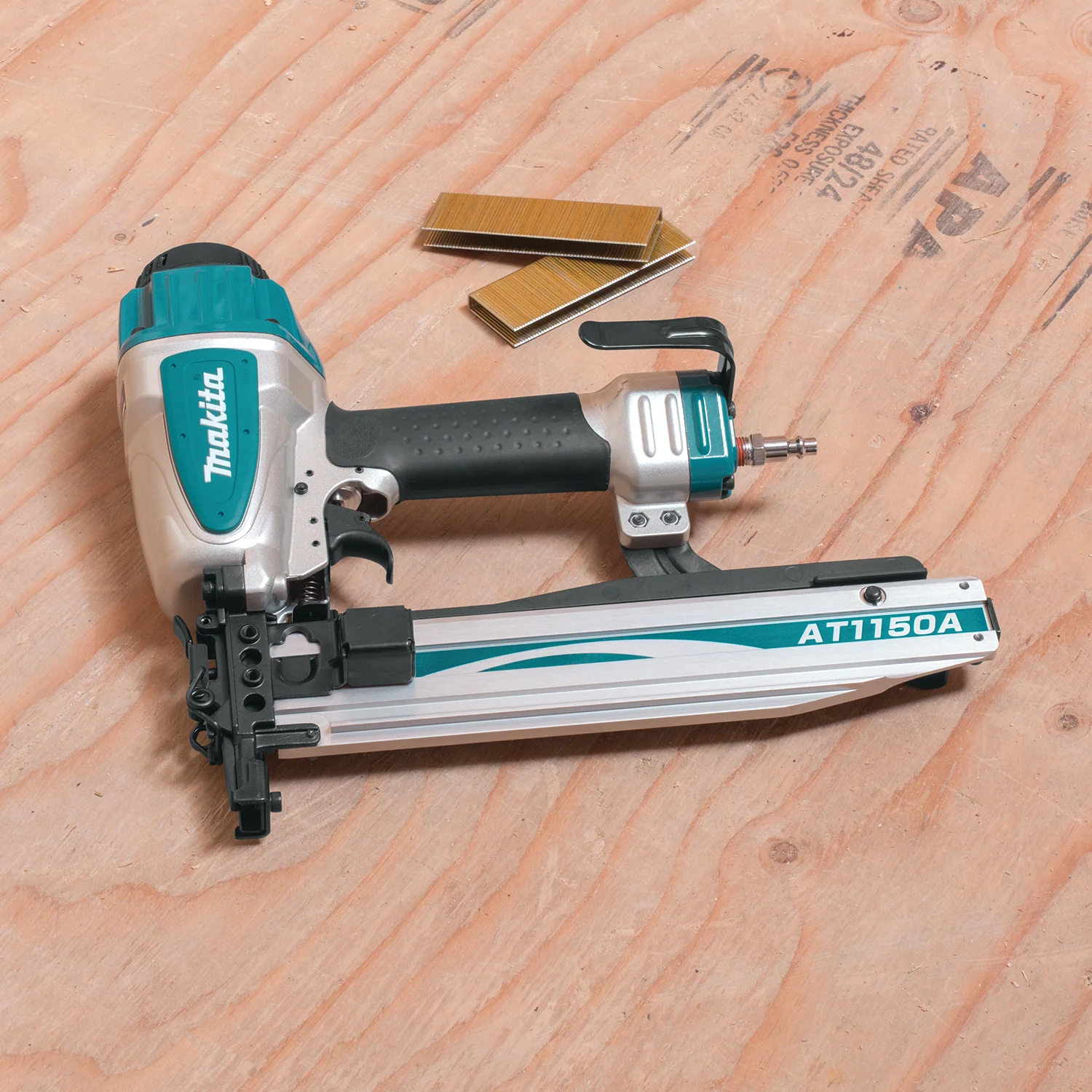 Makita 7/16 Inch Medium 16 Gauge Crown Stapler Factory Serviced - Image 7