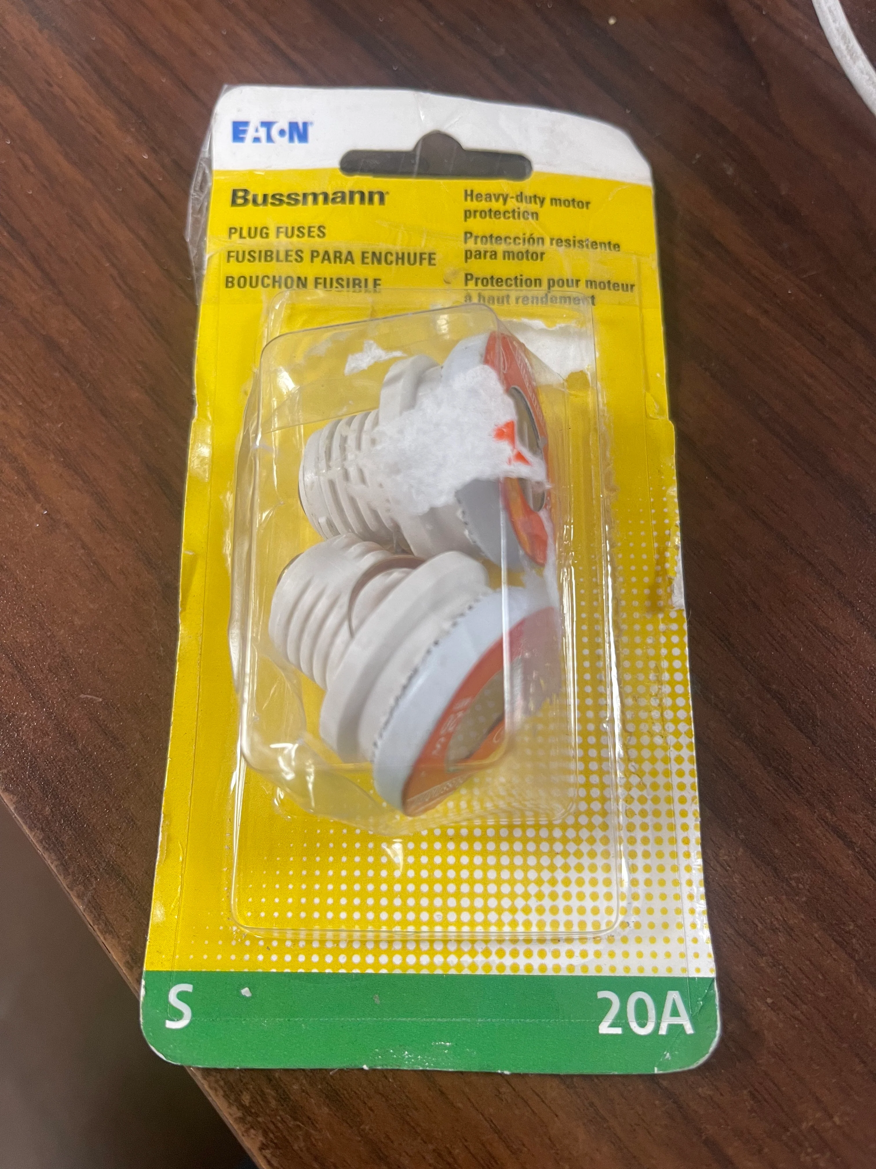 Cooper Bussmann S Series 20 Amp Plug Fuses (2-Pack) Damaged Box - Image 2
