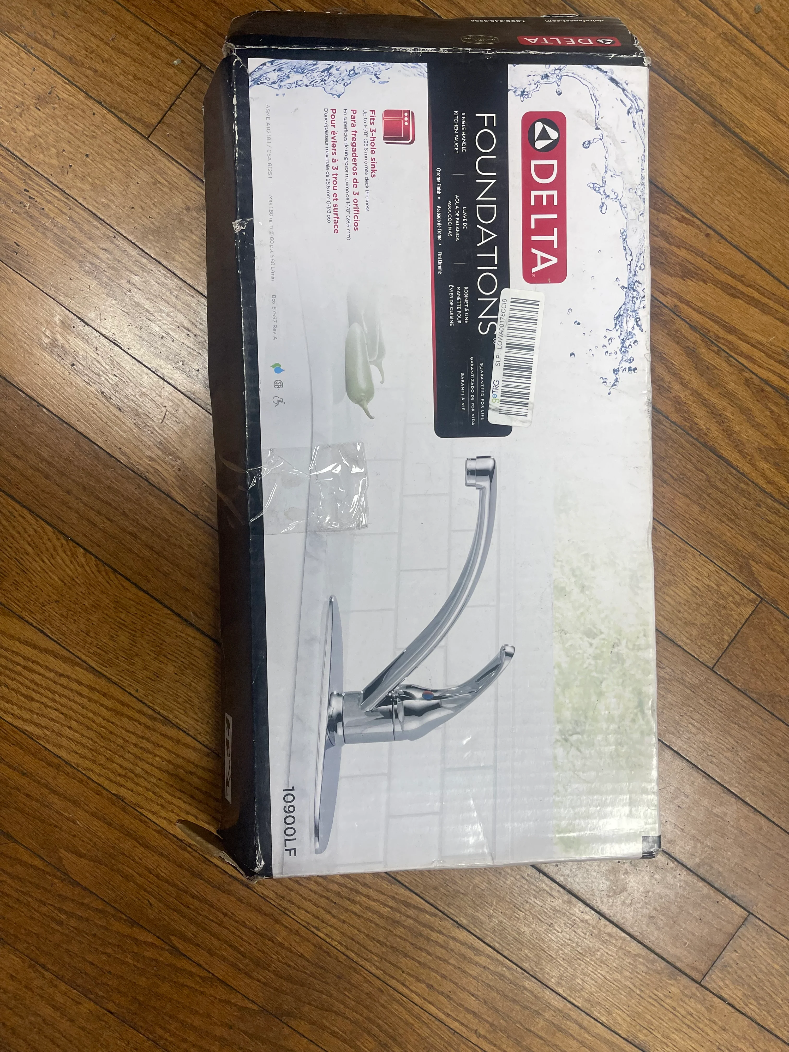 Delta Kitchen Faucet One Handle Chrome Damaged Box - Image 2