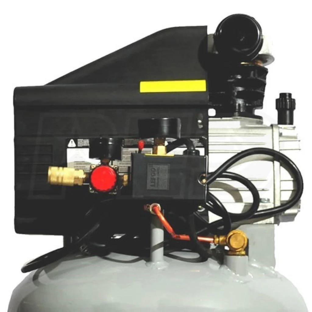 Iron Horse One And A Half  Horse Power  20 Gallon Air Compressor - Image 2
