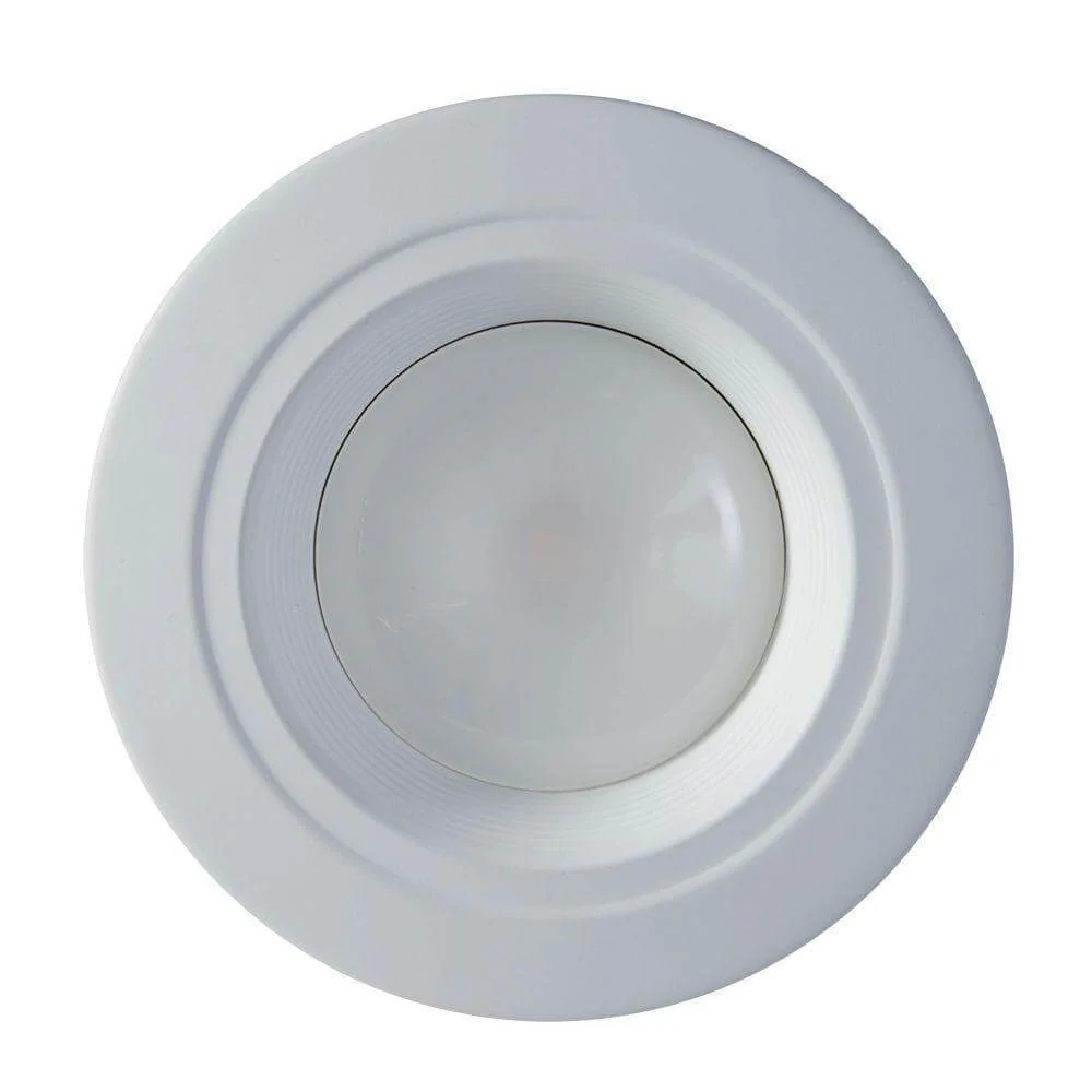 Halo RL 4 inch White Integrated LED Recessed Ceiling Light Fixture Retrofit Baffle Trim with 90 CRI 3000K Soft White 4 5 out of 5 953 Damaged Box - Image 2